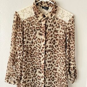 Women’s blouse